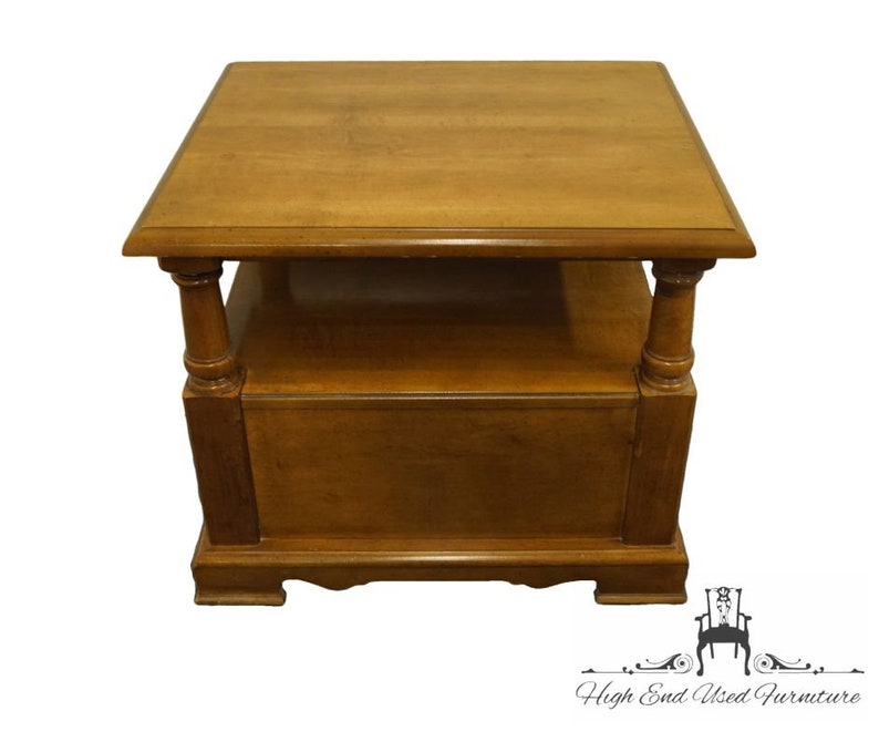 BASSETT FURNITURE Maple British Colonial Style 24x27 Accent End Table image 7