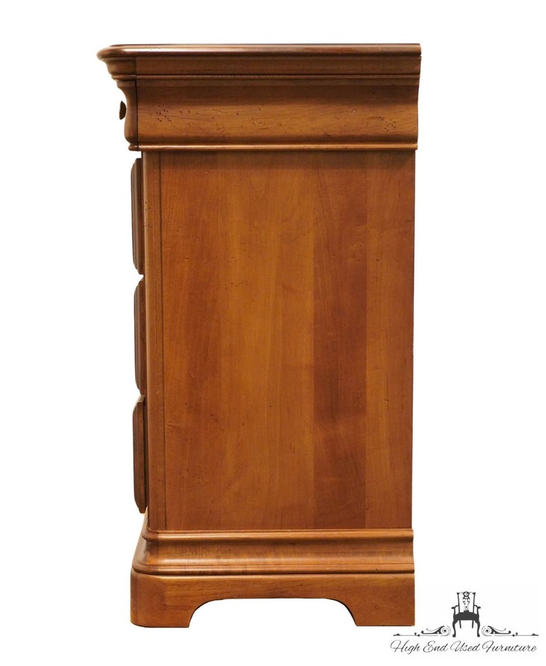 KINCAID FURNITURE Jackson Landing Collection Contemporary Traditional 70 Triple Door Dresser 63-160 image 10