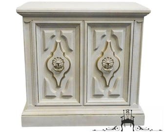 UNIQUE FURNITURE Italian Mediterranean Style Hollywood Regency 26" Cabinet Nightstand 7117 - Dorado White Finish