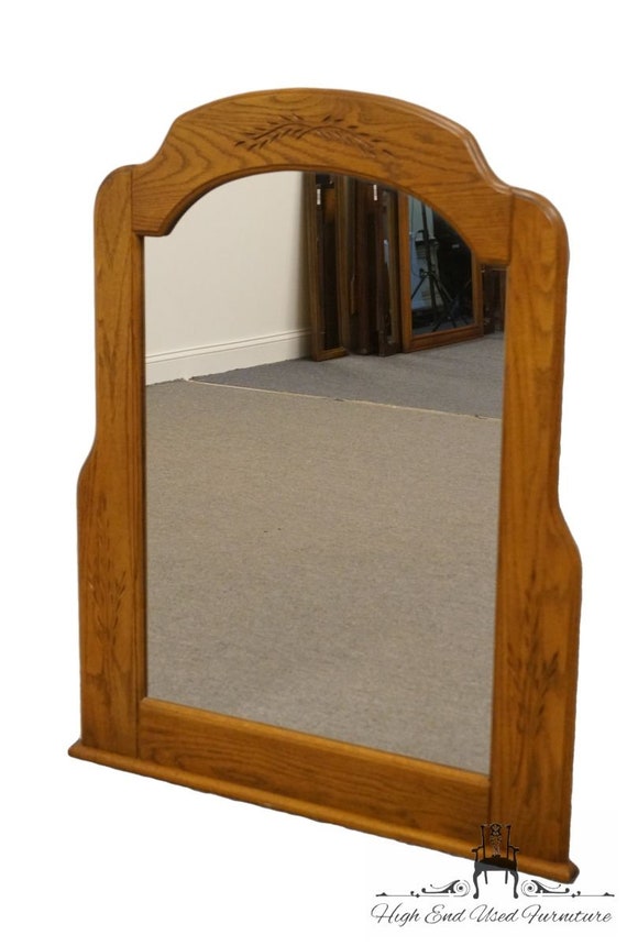 Dixie furniture dresser with mirror deals