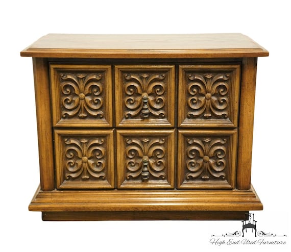 Broyhill nightstand used deals