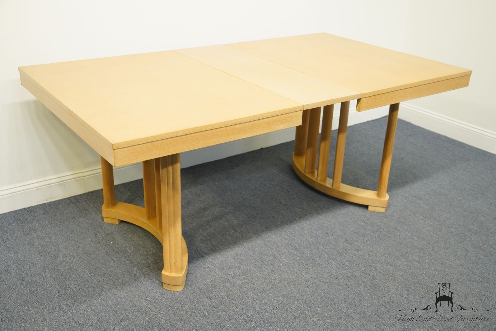 Bernhardt pedestal dining sales table