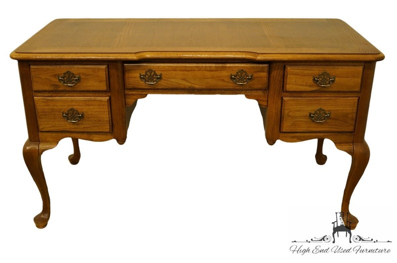 Broyhill Furniture Traditional Style Banded Oak 56 Etsy