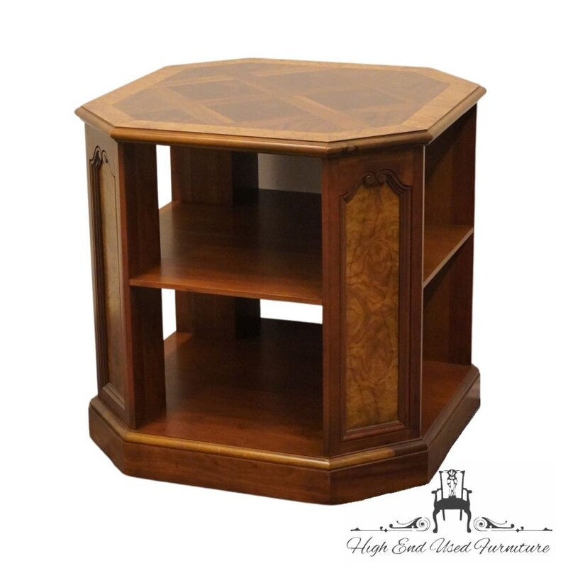 HERITAGE FURNITURE Traditional Style 26 Tiered Accent End Table w. Burled Walnut Accents image 2