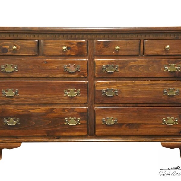 ETHAN ALLEN Antiqued Pine Old Tavern 54" Double Dresser 12-5002 - 212 Finish