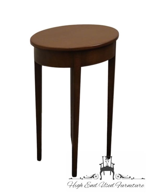 KITTINGER FURNITURE Old Dominion 19x14" Italian Mediterranean Oval Accent End Table 2051