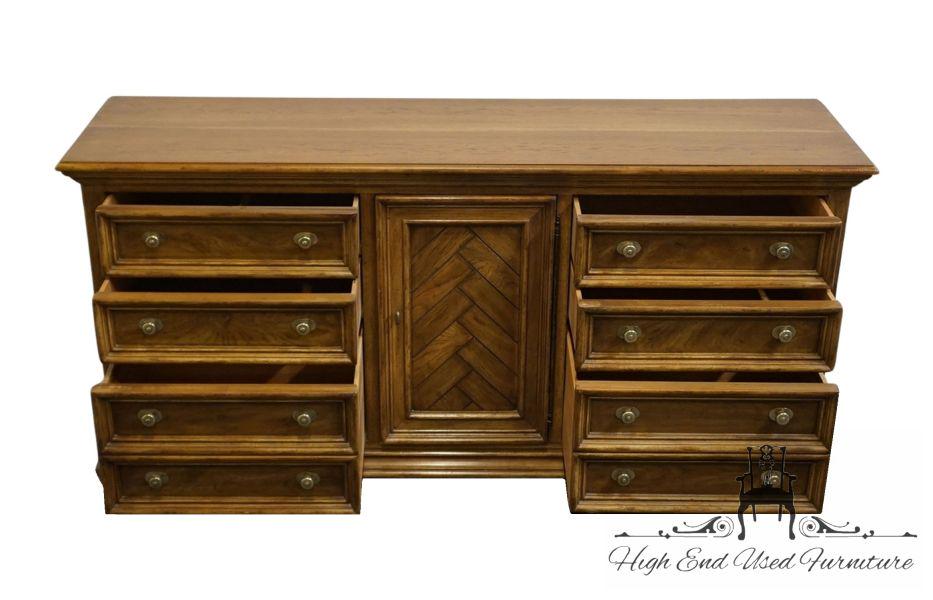 DREXEL HERITAGE Chartwell Collection Rustic European 69