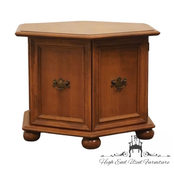 ETHAN ALLEN Classic Manor Solid Maple Hexagonal Accent Storage End