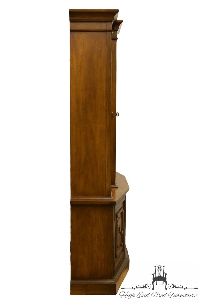 DREXEL HERITAGE Adano Collection Italian Neoclassical 78 China Cabinet 468-430-2