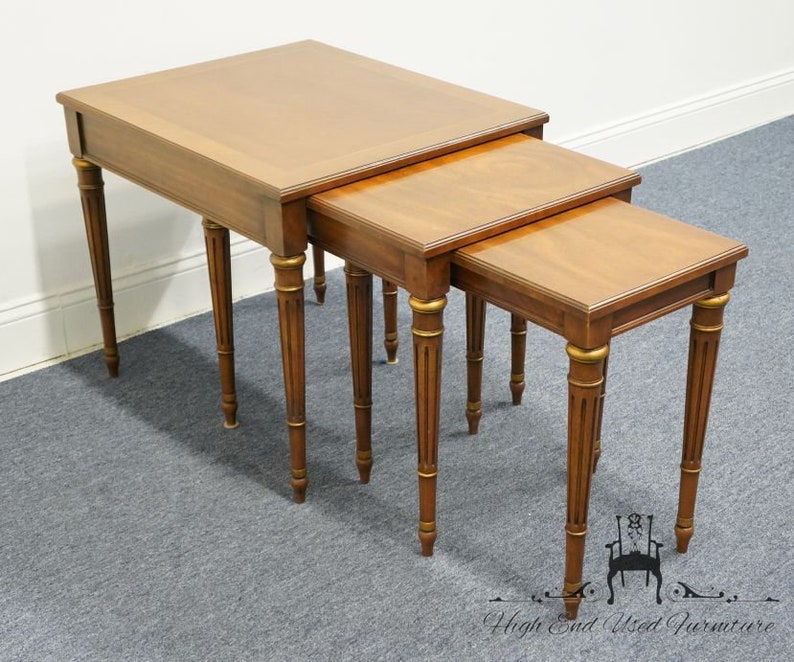 MEUBLES HERITAGE Italien Néoclassique Style Toscan Accent Nesting End Tables 18-572-69 image 3