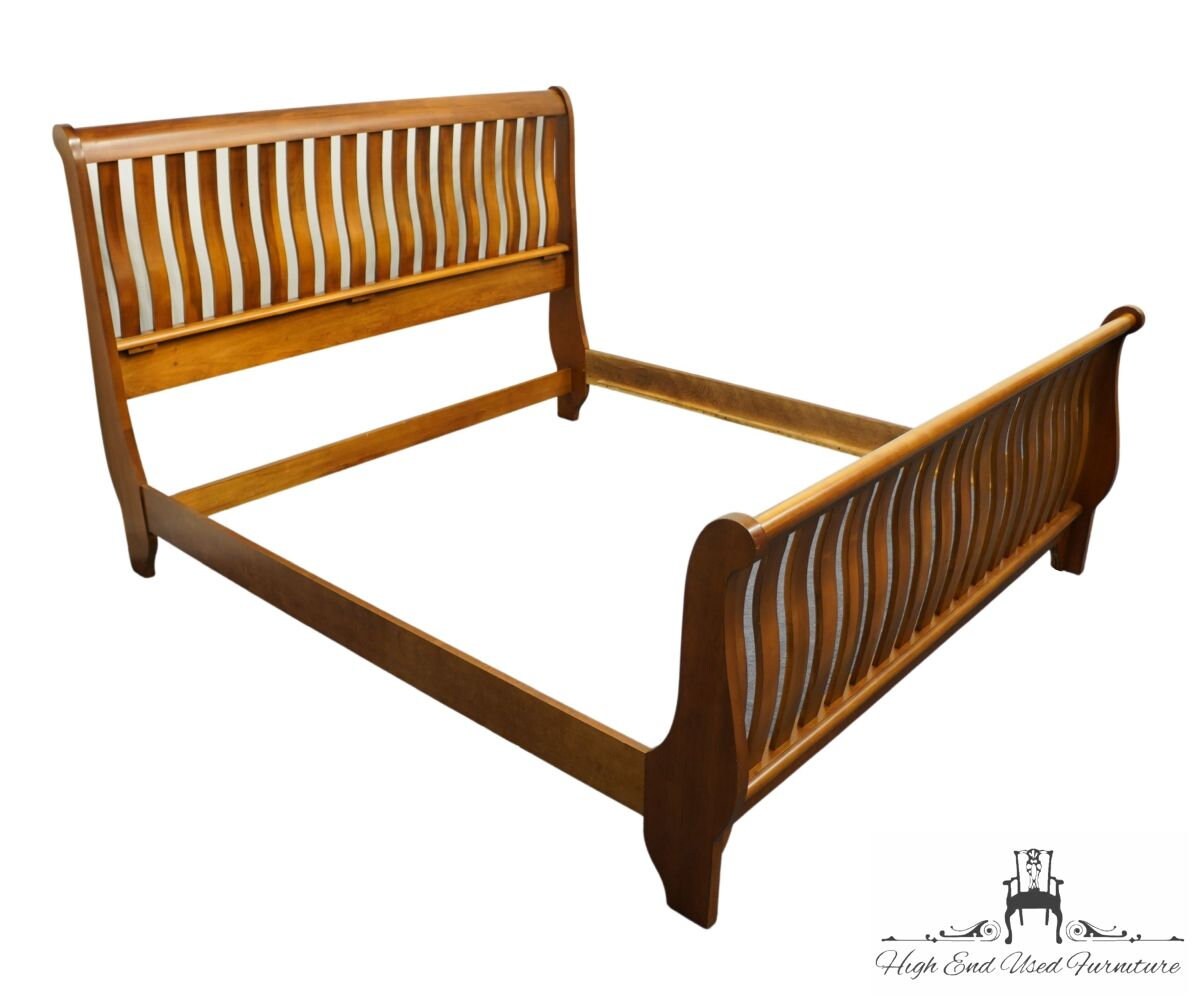 BASSETT FURNITURE Contemporary Mission Style Cherry King Size Bed 2731