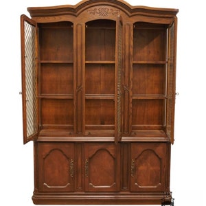 AMERICAN DREW Solid Walnut Italian Mediterranean Style 58 Lighted Display China Cabinet 92-824 / 92-825 image 4