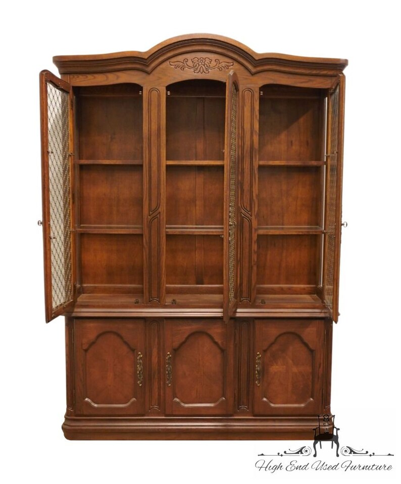 AMERICAN DREW Solid Walnut Italian Mediterranean Style 58 Lighted Display China Cabinet 92-824 / 92-825 image 4