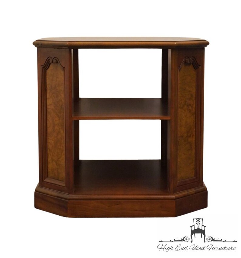 HERITAGE FURNITURE Traditional Style 26 Tiered Accent End Table w. Burled Walnut Accents image 5