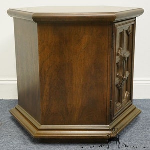 STANLEY FURNITURE Italian Mediterranean Style 24 Pecan Accent Hexagonal Storage End Table 575-18 image 9