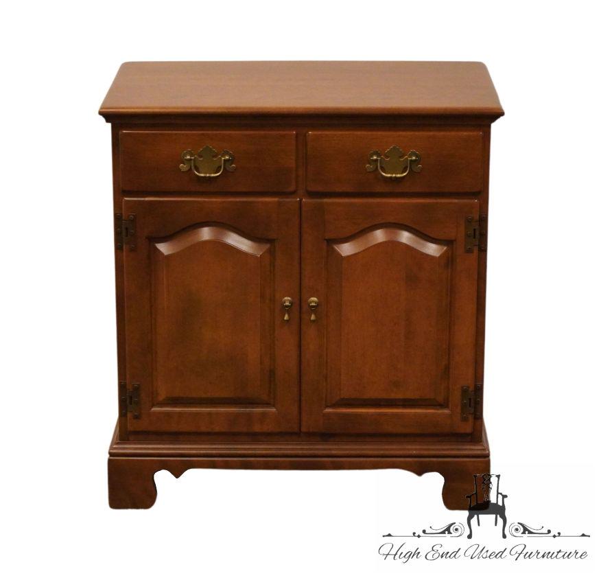 ETHAN ALLEN Heirloom Nutmeg Maple Colonial Early American 26" Governor's Accent Cabinet End Table 10-9003