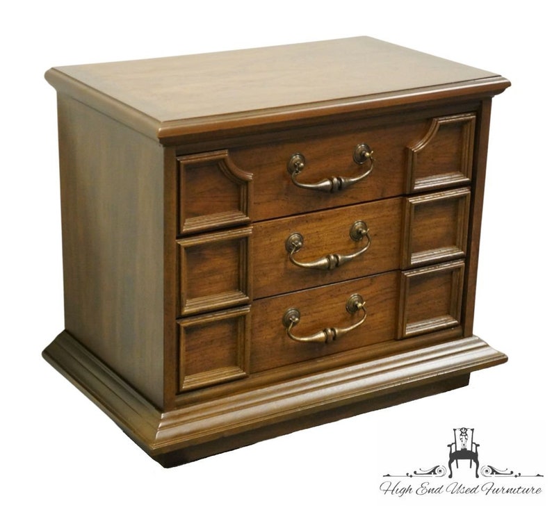 STANLEY FURNITURE Solid Pecan Italian Mediterranean Style 28 Three Drawer Nightstand 575-80 image 2