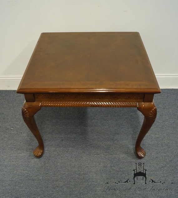 Universal Furniture Cherry Traditional Style 28 Square Accent End