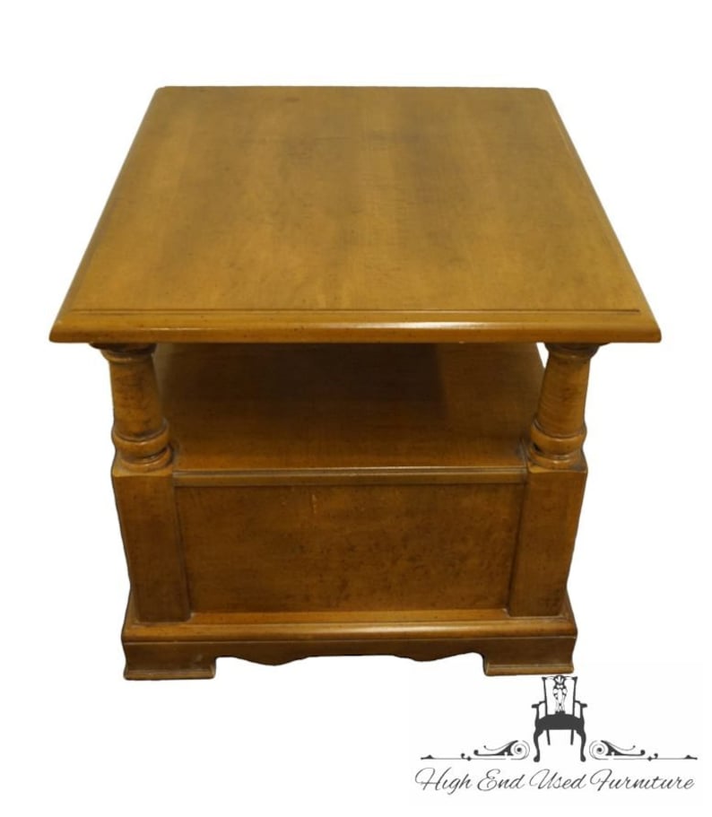 BASSETT FURNITURE Maple British Colonial Style 24x27 Accent End Table image 8