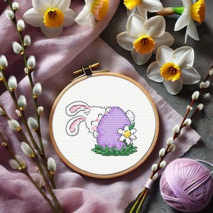 Modèle point de croix bunnu de Pâques PDF Lapin broderie point de croix de printemps Modèle primitif oeuf de Pâques Mini point de croix