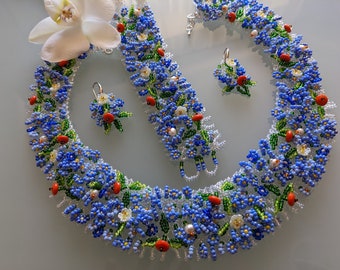 Ukrainian handmade. Ukrainian jewelry. Forget me Not Necklace. Ukraine. Flower necklace. Beaded necklace