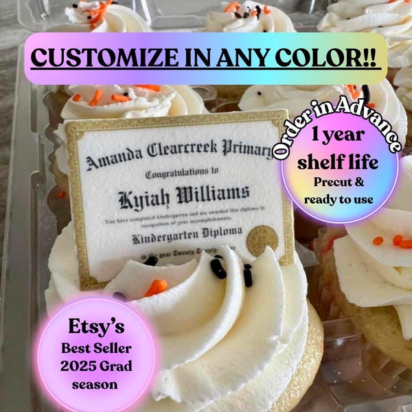 Diploma de graduación personalizado 2026. 28 adornos comestibles para cupcakes: Clase de 2026.
