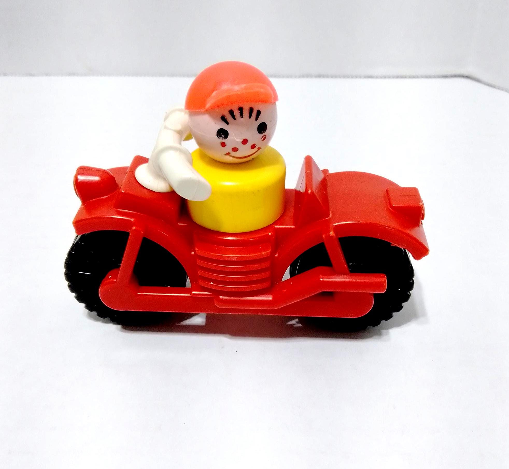 Vintage Fisher Price Little People Play Family 992 Car & Pop up  display picture 1