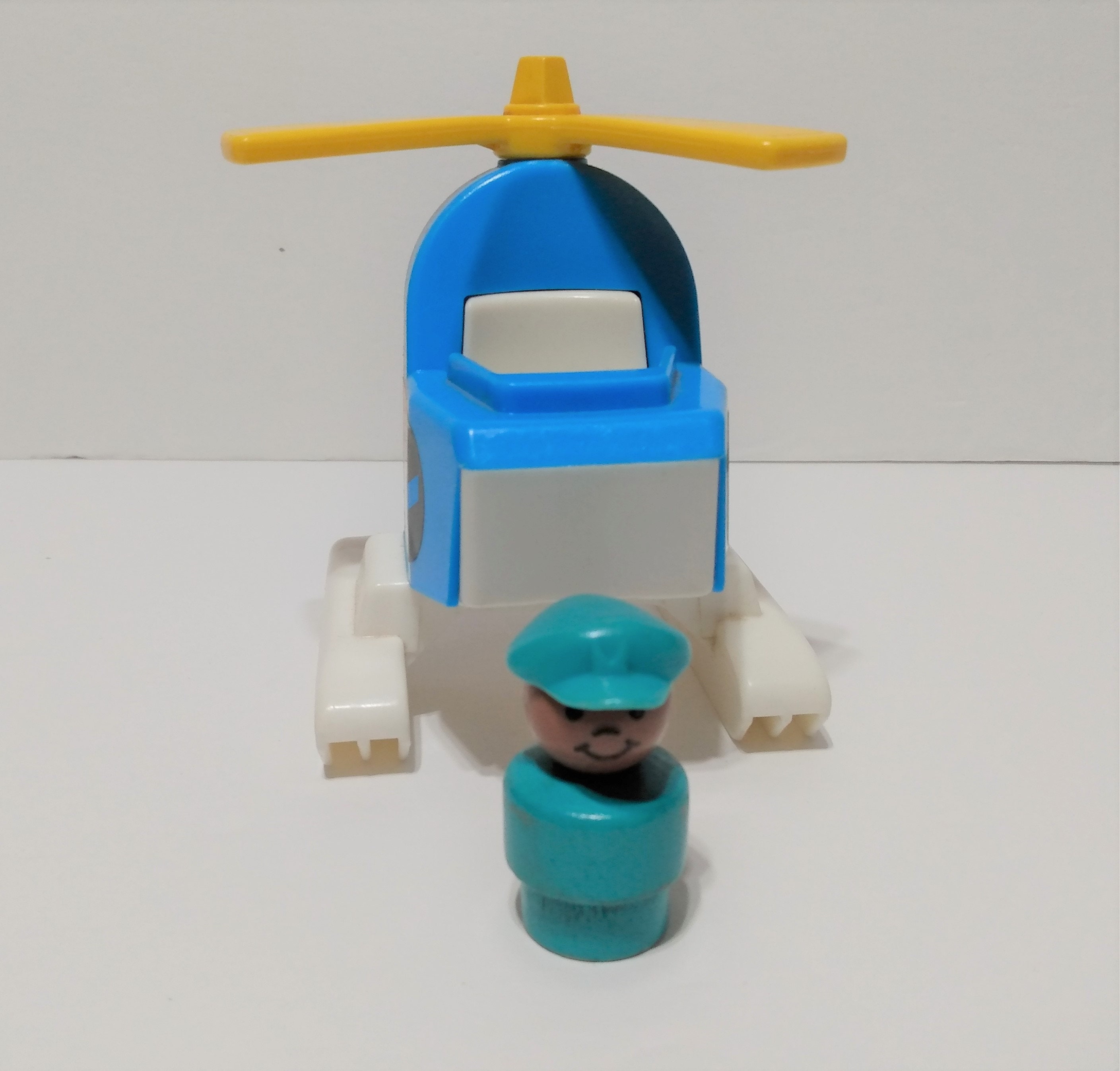 Vintage 1978 Fisher Price Helicopter Little People Quaker
