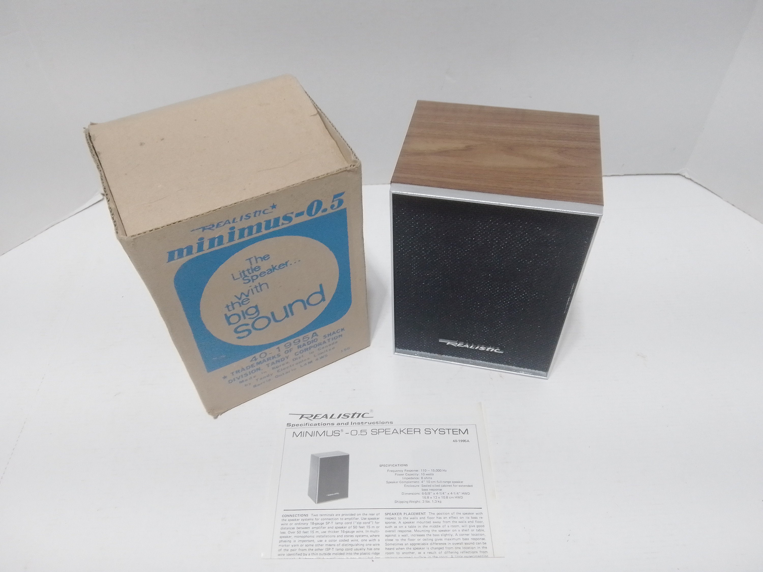 Vintage Realistic Minimus 0.5 Cat. No. 40 1995A Speaker From Radio