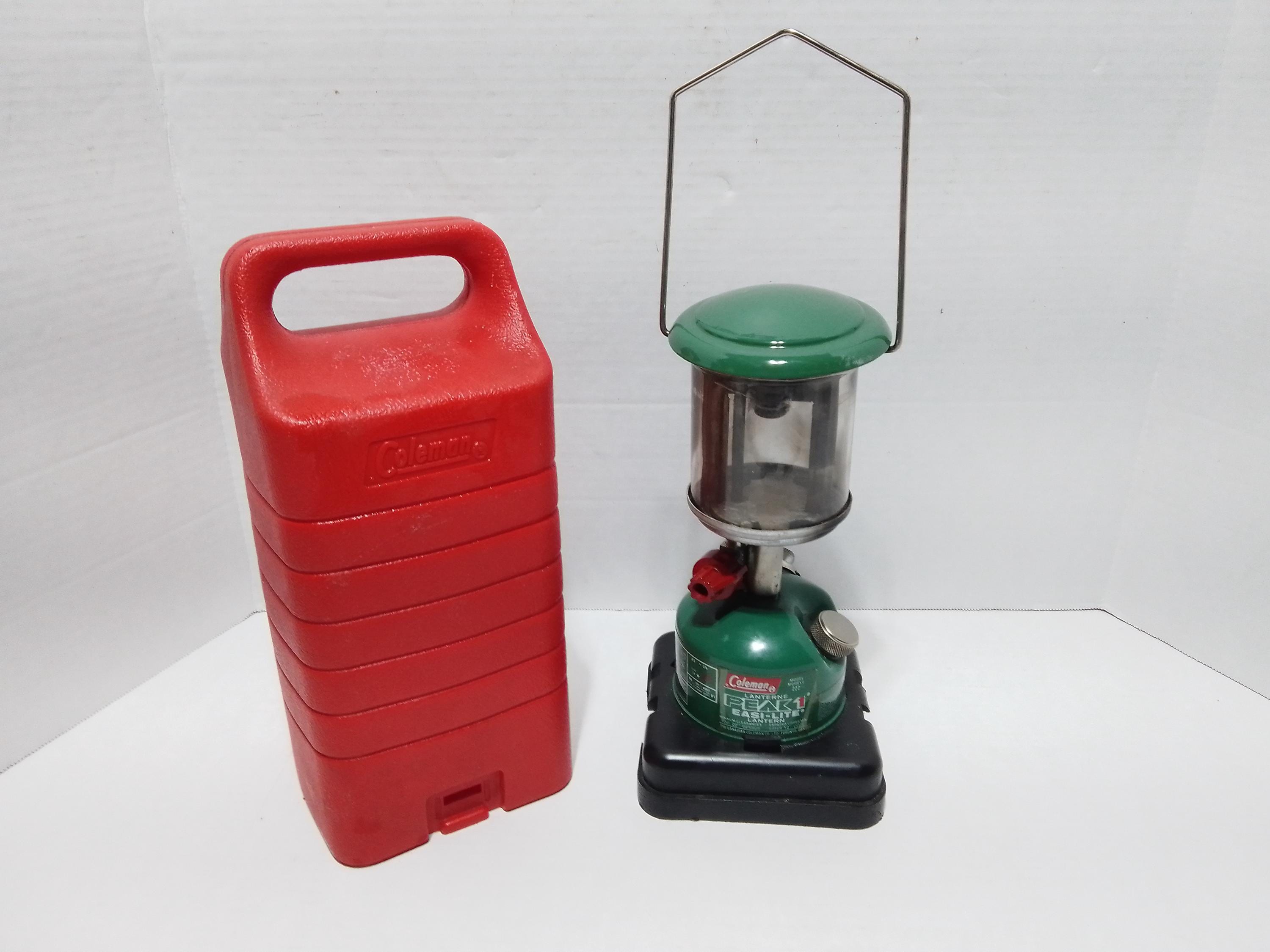 Coleman PEAK1 ランタン 222 EASI-LITE Coleman 222 easi-lite lantern, with case - Schmalz Auctions