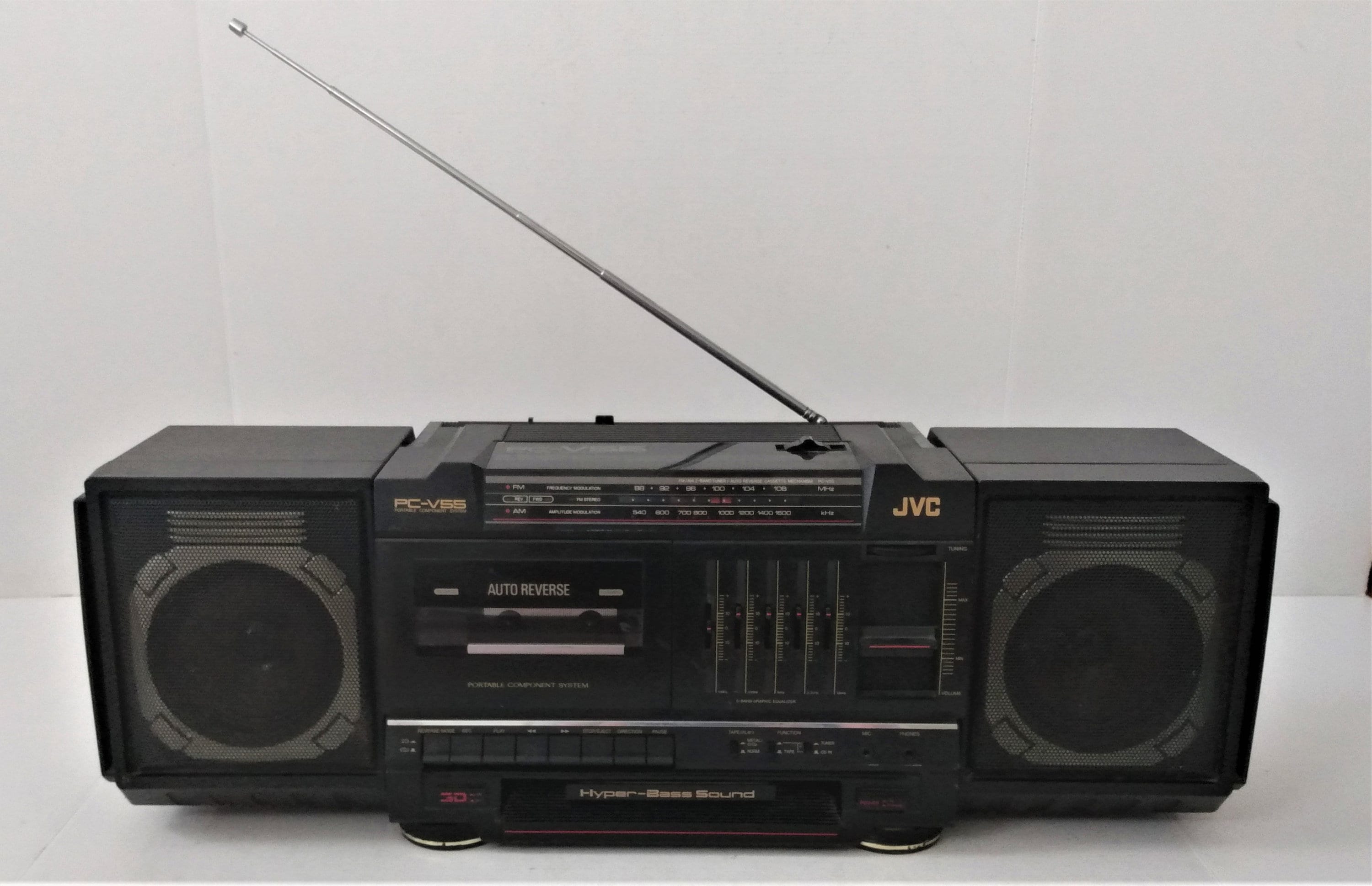 EQUALIZER JVC PC-90 BOOMBOX CASSETTE PLAYER RADIO STATION WORKS