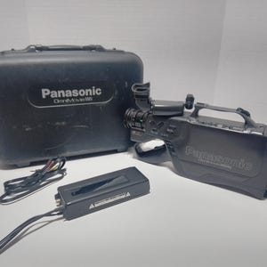 Vintage 1990 Panasonic Omnimovie VHS HQ Afx6 Camcorder With