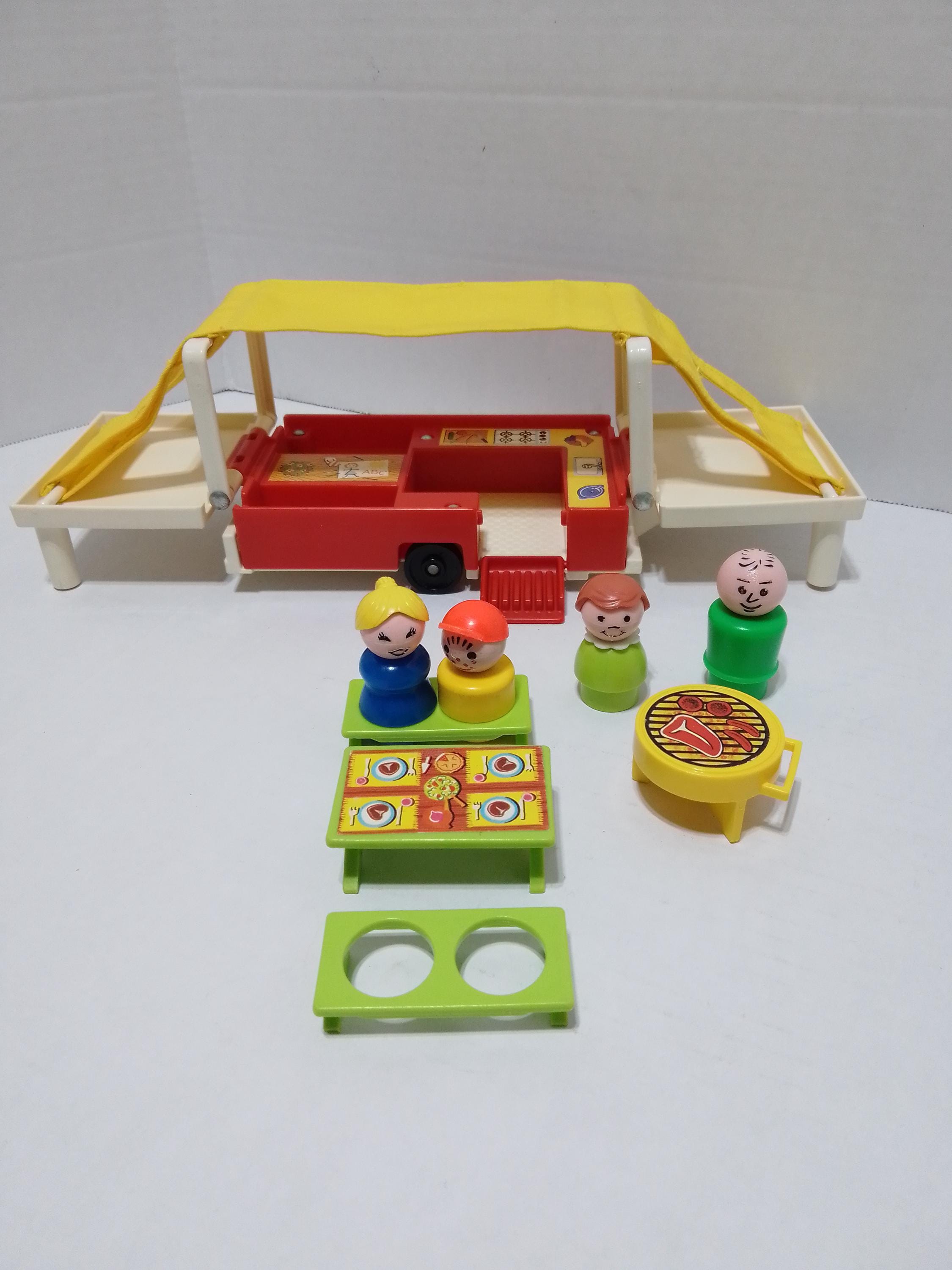 Vintage Fisher Price Little People Play Family 992 Car & Pop up  display picture 1
