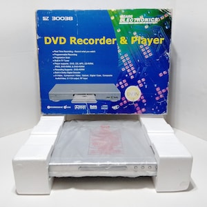 Sears Electronic 57 30038 DVD Recorder and CD MP3 DVD Dv In Player No Remote Brand new in box