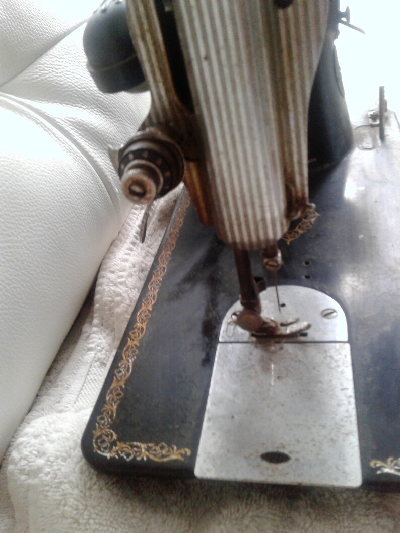 1949 Singer Sewing Machine Model BAJ38 Beautiful Vintage Etsy