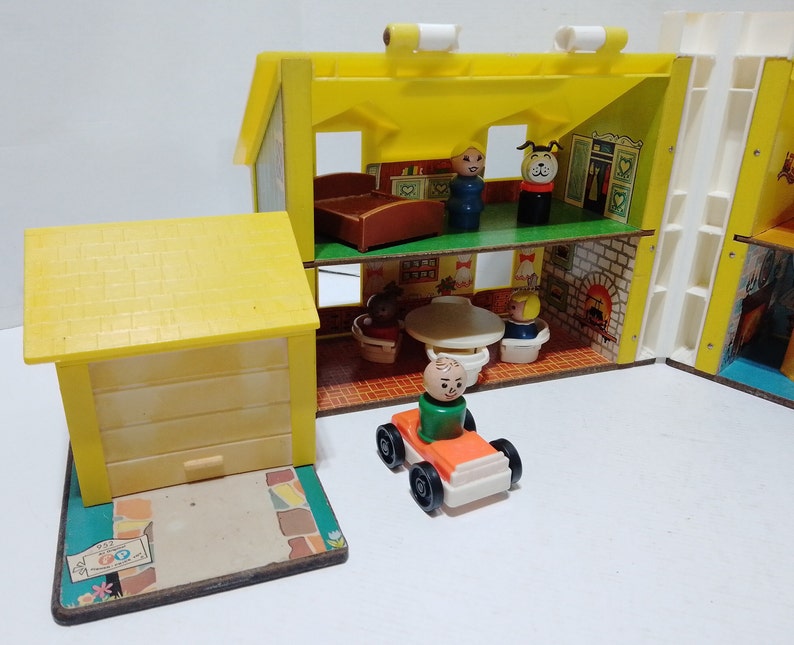 Vintage 1969 Fisher Price Little People 952 Tudor Yellow House with wooden people and original accessories image 4