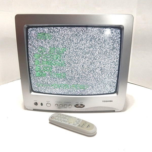 Vintage 2000 Toshiba 13A25C 13inches Silver Retro gaming television with remote control