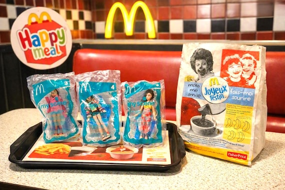 Lot of 3 Sealed Mcdonalds Collectible - Barbie 