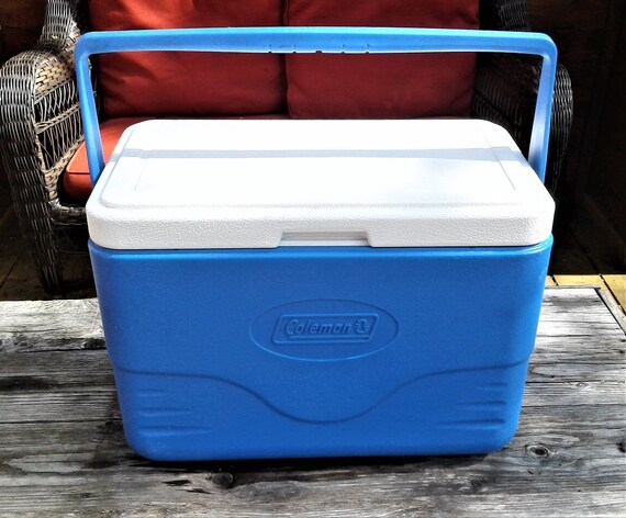 28 quart coleman cooler