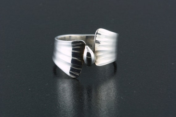 Items similar to Sterling & Fine Silver, Hand Forged Ring - Size 5 on Etsy