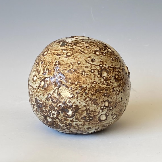 Somewhere in the universe, Handmade Mini Ceramic Sphere, CVSP5GW27