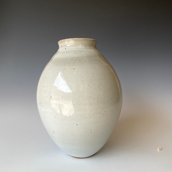 Handmade Ceramic Vase, CVAPS22WODC30