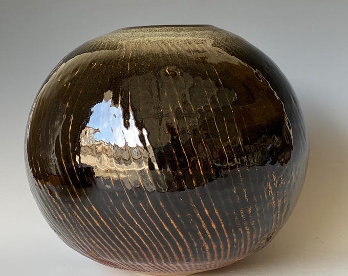 Handmade Pottery Sphere Vase, CVNV5CA18