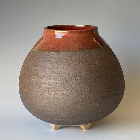 Big Belly Handmade Ceramic Vase, CVAP6PC16