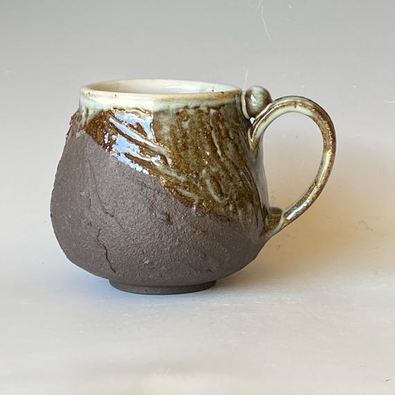 Large Black Mountain Mug, Handmade Ceramic Coffee Mug, CMJN6BM25