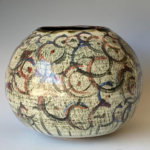 Handmade Ceramic Sphere Vase, CVAP6CLR17