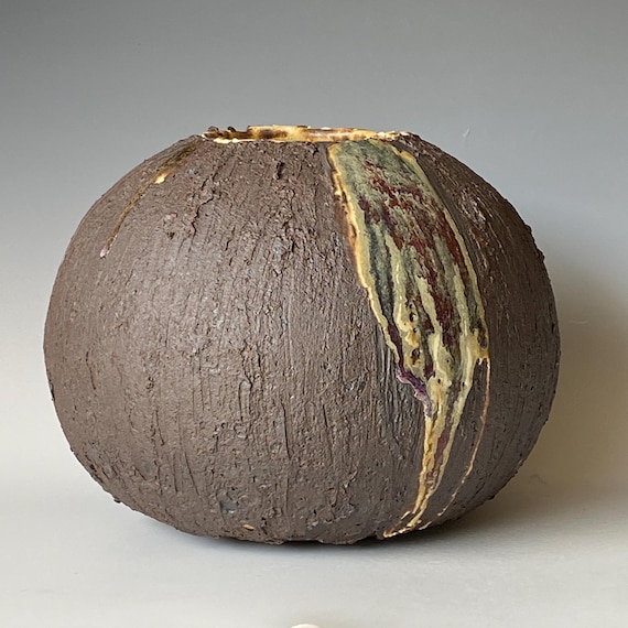 Volcanic Eruption, Handmade Ceramic Vessel, CVDC4BMS50