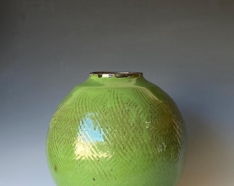 Lush Green Moon Vase, Handmade Ceramic Vase CVDC5PEL3