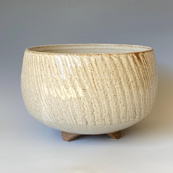 Handmade Ceramic Bowl, 4 Legged, CBSP5GW1