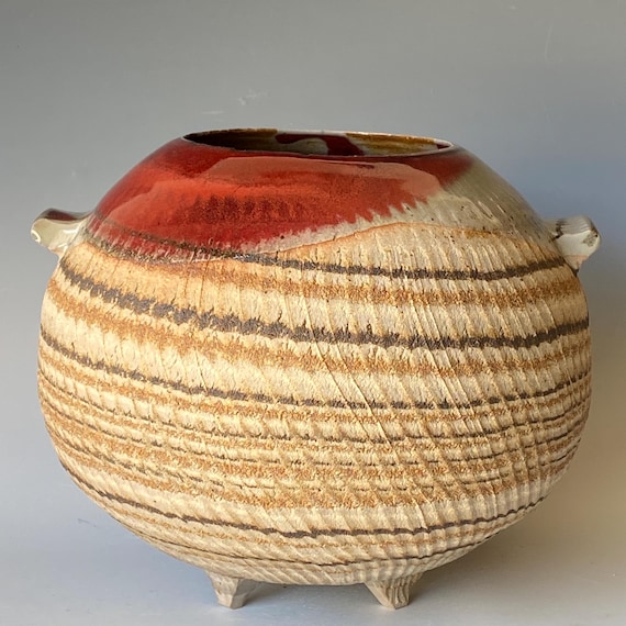 Handmade Textured Ceramic Vase CVAP6PC10